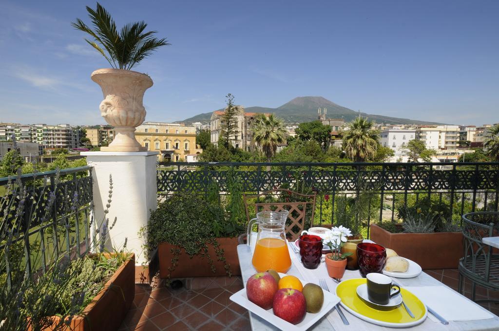 Villa Battista Эрколано Экстерьер фото